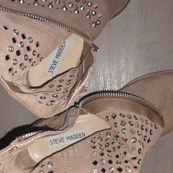 Steve Madden "DUDE" Genuine leather cut-out booties - Picture 6 of 6